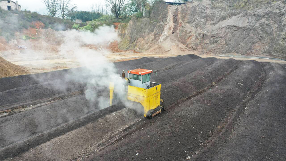 貴州世農農業集團 忙產有機肥 助力春耕提地力 生物質能技術服務